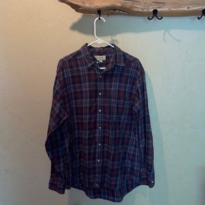 Practically brand-new J.CREW button up flannel.